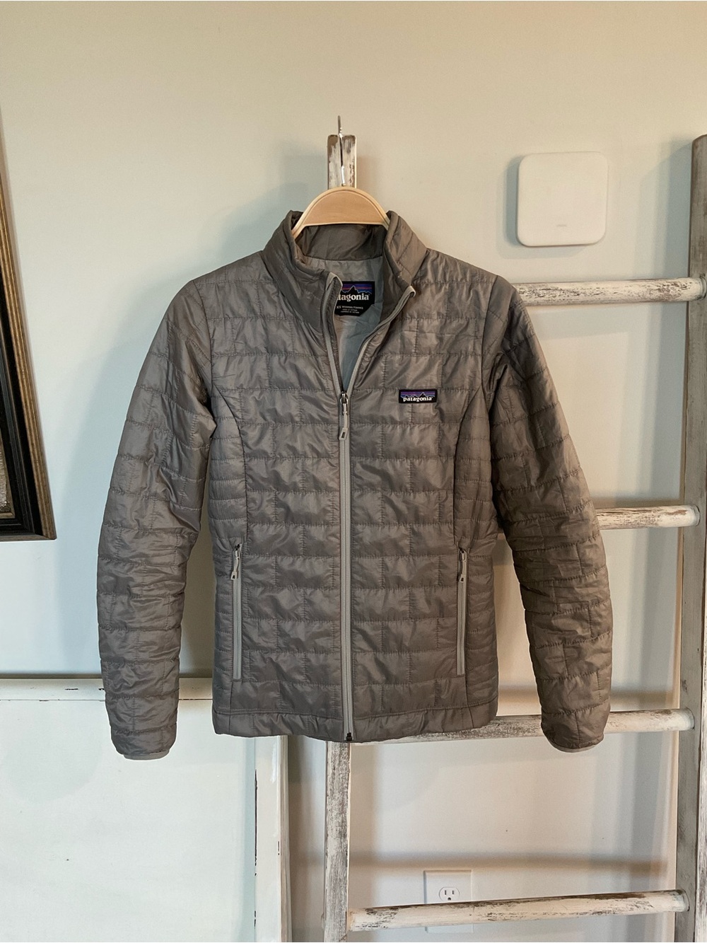Patagonia Silver Gray Micro Nano Puff Zip Up Puffer Outdoor Jacket Women's XS